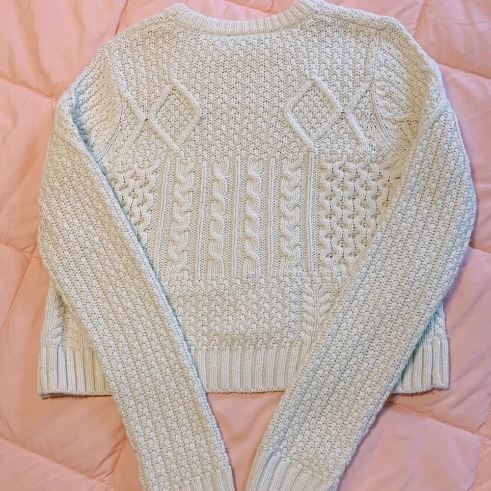cropped cream sweater - Picture 5 of 6